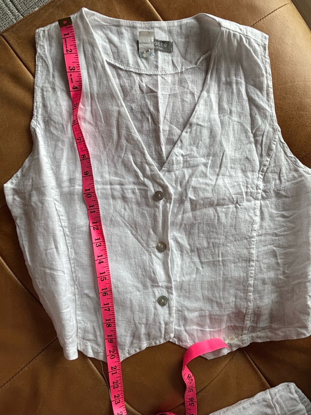 Pistache 100% Linen Vest and Cropped Pants Matching Set, Size Medium, White - Picture 4 of 14